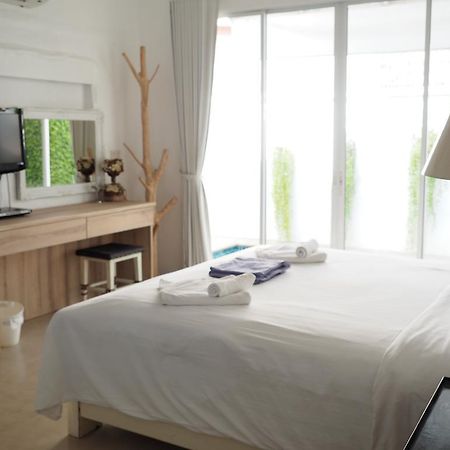 Costa Village Pool Villa Jomtien Beach Buitenkant foto